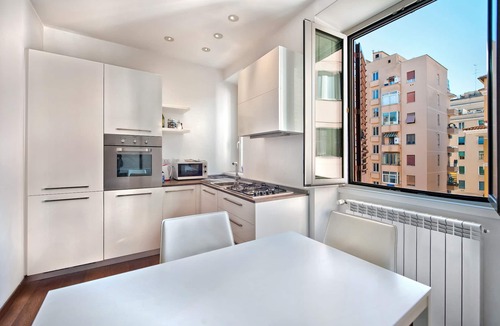 Tuscolano Apartment | Luxurious apartment near San Giovanni