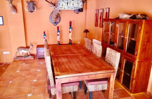 Arcas del Villar Villa | Luxurious Villa in Arcas with Private Pool