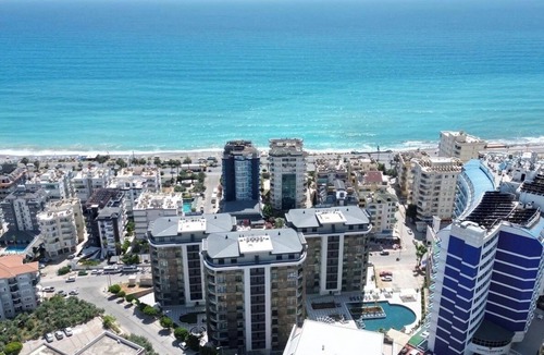 Tosmur Belediyesi Apartment | Luxury 1+1 Bedroom Apartment in Alanya 5 Min Walk to Beach Pool, Spa & Security