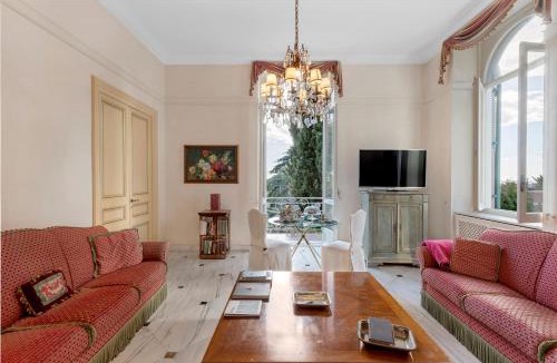 Vallecrosia Apartment | Luxury Apartment In Villa Cava - Happy Rentals
