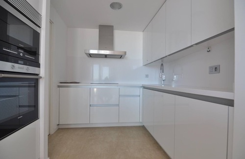 Roses Town Center Apartment | Luxury Apartment on the Beach in Roses, Costa Brava! 2 Bedrooms, Sea Views, Free Wi-Fi. Book now!