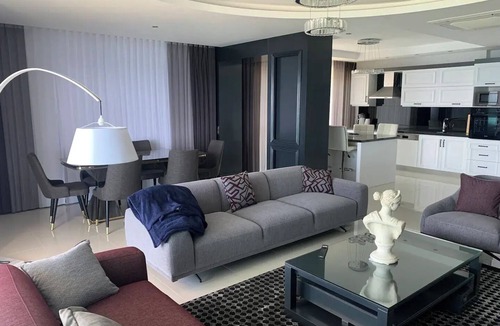 Kargicak Apartment | Luxury penthouse with amazing sea view first rownn