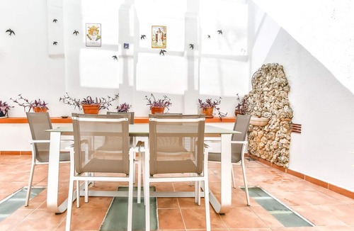 Arbos House | Luxury town house Arboç