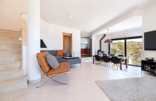 Olivella Villa | Luxury vacation villa in the hills of Sitges with breathtaking views