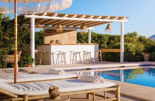 Montgo de Toscamar Villa | Luxury villa with unobstructed views of nature, at the bottom of the Montgo with illuminated pool.
