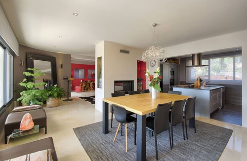 Roses Town Center Villa | Luxury Villa with Stunning Views – Ultimate Wow Factor Guaranteed!