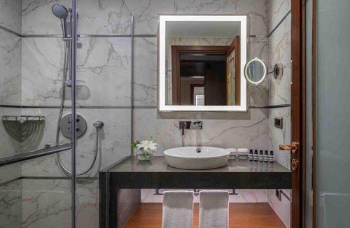 Pendik Hotel | Mövenpick Hotel Istanbul Asia Airport