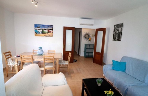Roses Town Center Apartment | Madrid 32 1 Roses - Barneda