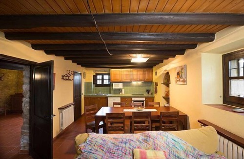 Fontcoberta Cottage | Magnificient 19th century country house with pool, barbecue porch, garden,.