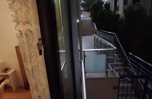 Maltepe Apartment | Maltepe'nin merkezinde Şirin ve kullanışlı Daire