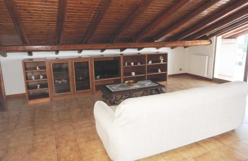 Aci Catena Apartment | Mansarda sul mare dei Ciclopi