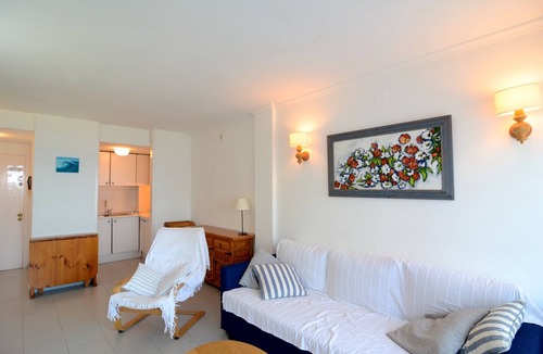Els Griells Apartment | MANUREVA III, 2-C