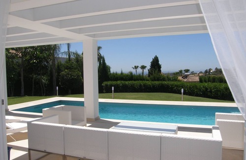 New Golden Mile Villa | Marbella Modern Luxury Villa w/Sea View Only Minutes to Golf Course & Beaches