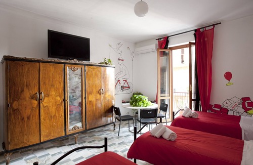 Tuscolano Bed & Breakfast | Martini Bed