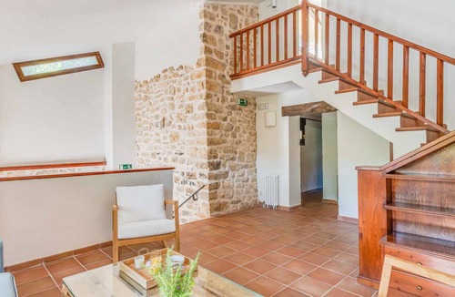 La Llacuna House | Masía Ventanell Casa Encant