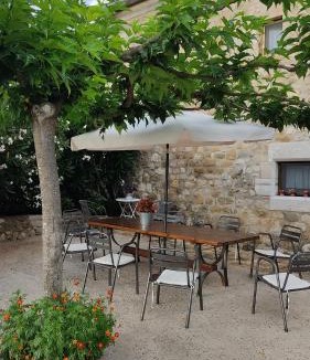 Maia de Montcal House | Mas Riera - 1