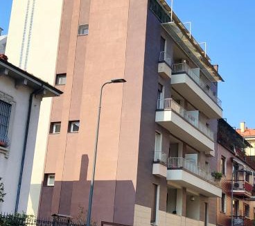 Crescenzago Apartment | Matthias Home - Milan - modern and cozy flat, close to the metro - 15 min from Central Station, close to San Raffaele