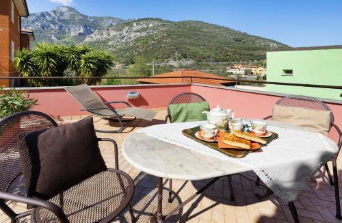Toirano Apartment | Melograno Agriturismo La Ferla