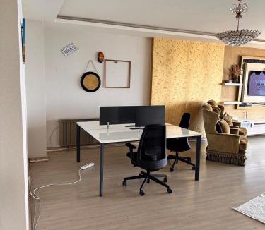 Mezetli Apartment | Mezitli Coast Spacious 3BR Apartment Sea View & Beach Access