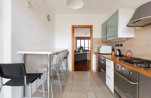 Lambrate Apartment | Milan-Rubattino Comfy APT - with 2 Terraces