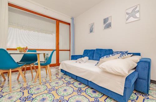 Capo Mimosa-Rollo Apartment | Mimosa Blu con vista mare terrazza - Wi Fi - AC - Parcheggio