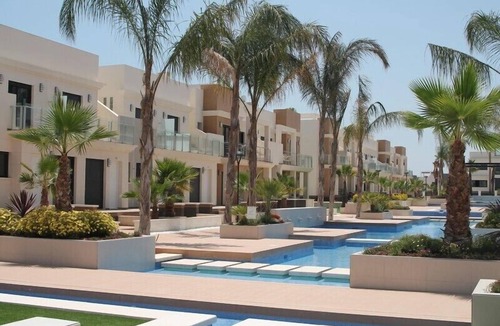 Orihuela Costa Apartment | Modern 2 bedroom apartment with swimming pool 800 from the beach