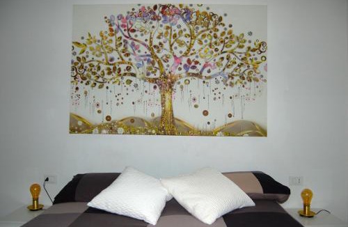 Bulciago Apartment | Modern Apartment Luci & Stelle near Lake Como