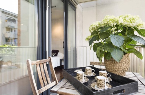 Sant Gervasi Apartment | Modern apartments located in the Sarria neighborhood in the northeastern part of the city.