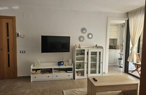 Segur de Calafell Apartment | Modern beach apartment