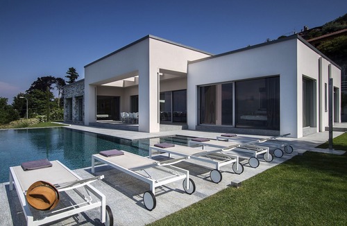 Stresa Villa | Modern Designer Villa With Pool And Magnificent Lake Views! - Villa Camilla