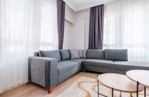 Mahmutlar Apartment | Modern Flat 5 min to Mahmutlar Beach in Alanya