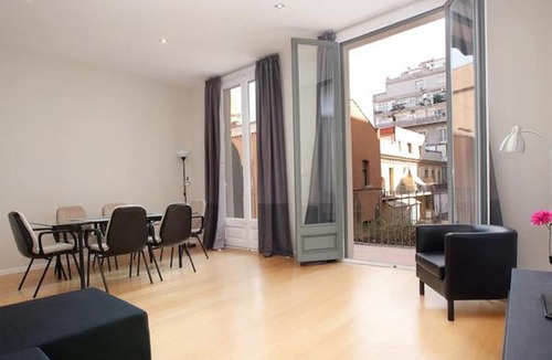 Eixample Apartment | Modern Quiet Flat With A Large Balcony