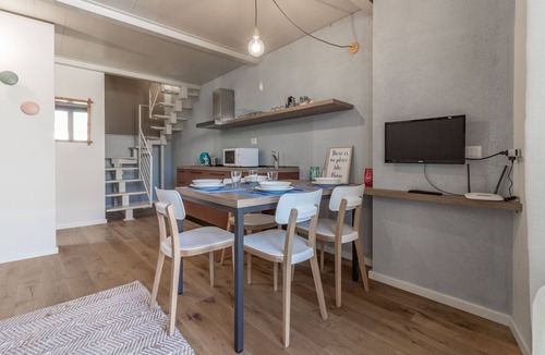 San Pantaleo Apartment | Modern two bedroom apartment with free wi-fi