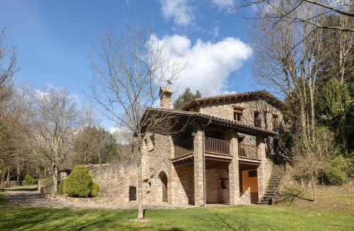 La Vall de Bianya Ski Chalet | Molí d'en Puig