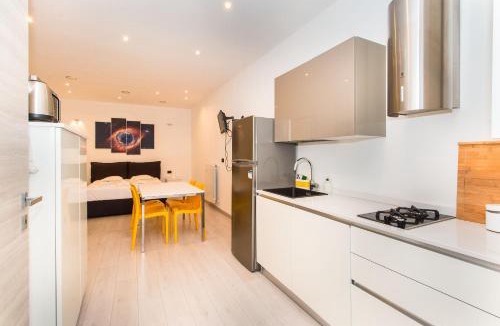 Vanchiglia Apartment | Mole Antonelliana & Royal Gardens Cozy Studio