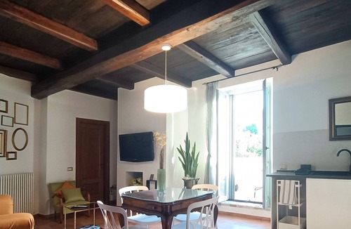 Spoleto Apartment | Monastero del Palazzo Casa Vacanze, apartment with panoramic terrace