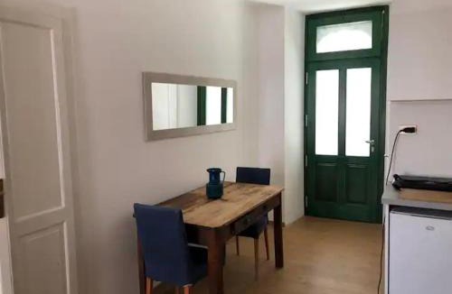 Lesa Apartment | Monolocale a Lesa - monolocale indipendente con divano letto e angolo cottura