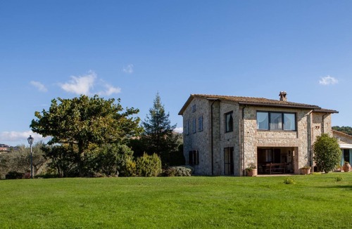 Piedicolle Villa | Mora, Peacefull Luxury villa in Umbria with Private pool, gardens and views