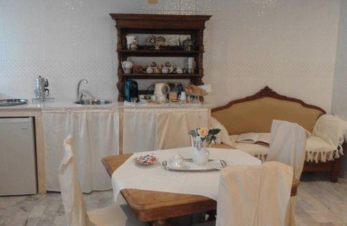 Carosino House | Motel ∙ 8 guests