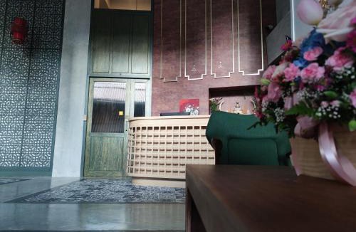 Chakkrawat Hostel | N5 Ratchawong Hostel