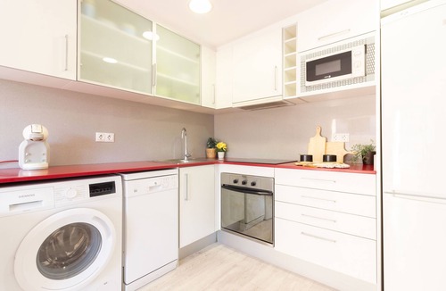Sant Salvador Apartment | NEW: Apto 100m de playa, terraza y piscina comunitaria