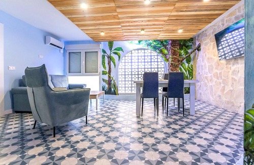 Aguilas Apartment | New Nirvana Apartment