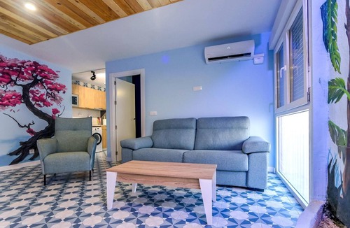 Aguilas Apartment | New Nirvana Apartment