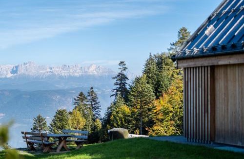 Cavareno Ski Chalet | NEW OPENING "Sissi Chalets" - Unique Luxury Hideaway with Mountain view & Sauna