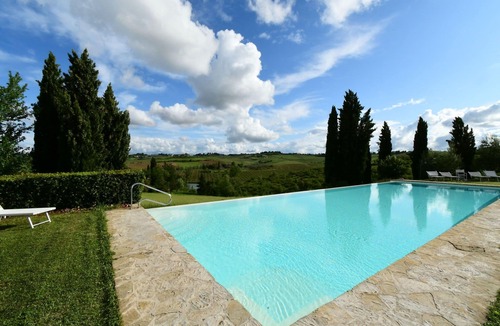 Ponte di Gabbiano Apartment | Nice apartment for 5 guests with pool, A/C, WIFI, TV and pets allowed, close to Siena