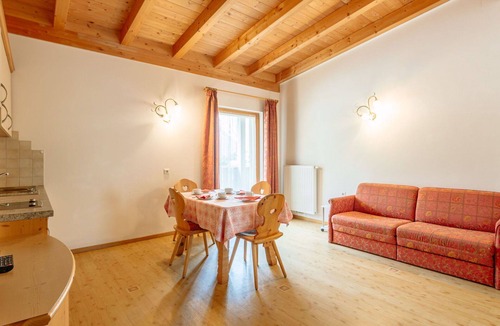 Solda Apartment | Nice apartment for 5 people with WIFI, TV, terrace, pets allowed and panoramic view
