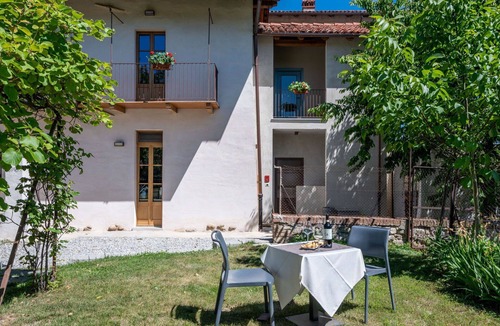 Dronero Apartment | Nice apartment for 6 people with WIFI, TV, terrace and pets allowed