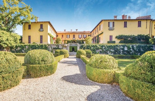 Calco Superiore Apartment | Nice apartment in calco (lc)