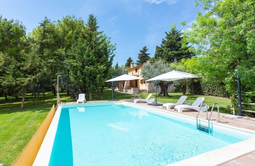 Casalbordino House | Nice apartment in villa for 6 guests with pool, WIFI, TV and terrace