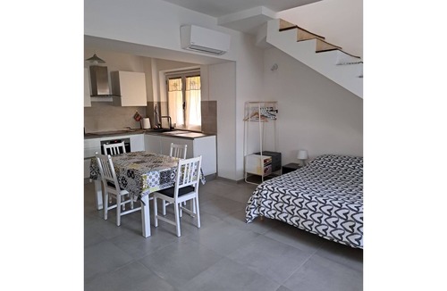 Castelfidardo Apartment | Nice apartment with A/C, WIFI, TV, patio, panoramic view and parking, close to Porto Recanati